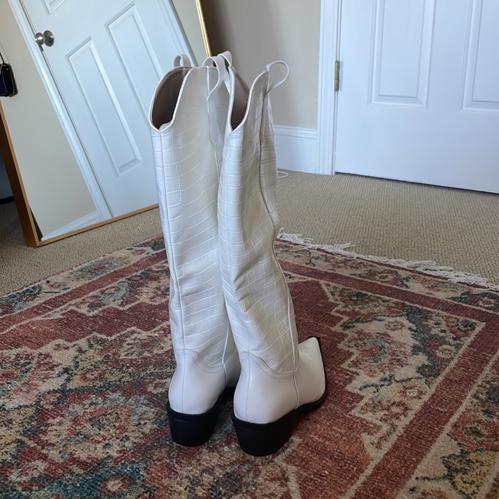 SOLD ON MERCARI - Picture 5 of 7
